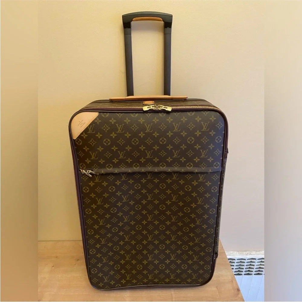 Louis Vuitton Brown Monogram Rolling Carry-On with Tan Accents